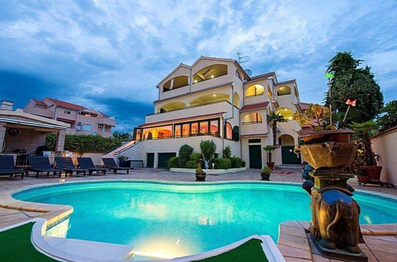 Villa David Vodice Extérieur photo